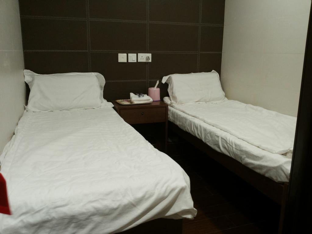 Lam Shan Hostel Хонконг Стая снимка