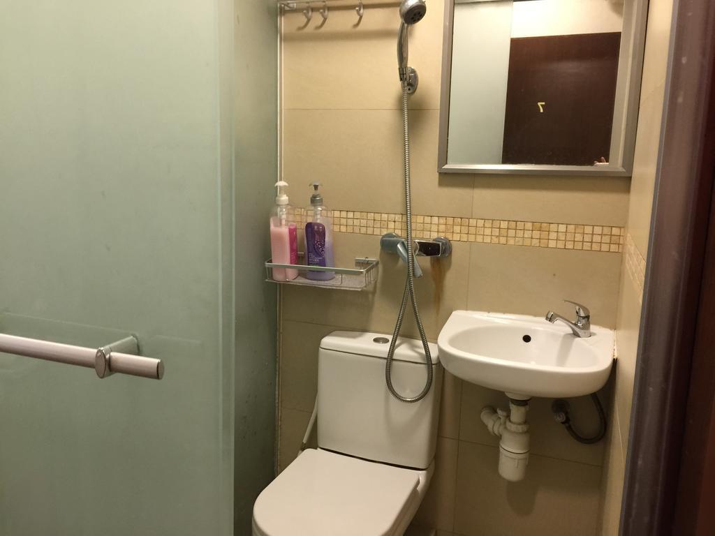 Lam Shan Hostel Хонконг Стая снимка