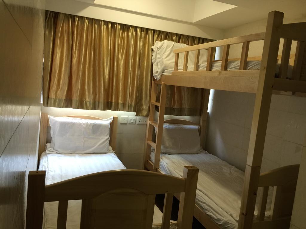 Lam Shan Hostel Хонконг Стая снимка